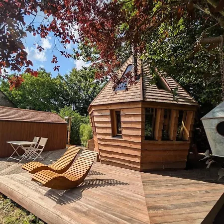 La Pomme De Pin Cornesse Apartment *