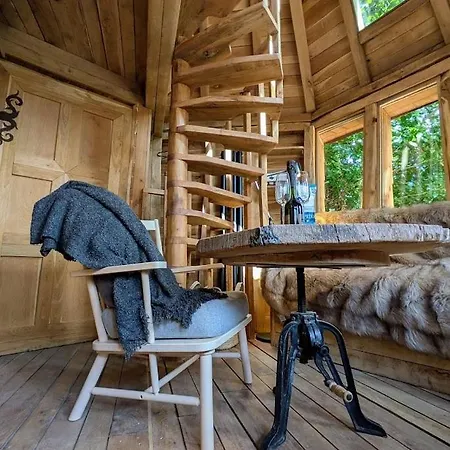 La Pomme De Pin Cornesse Pepinster