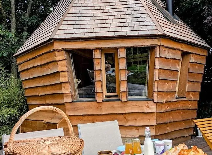 La Pomme De Pin Cornesse * Pepinster